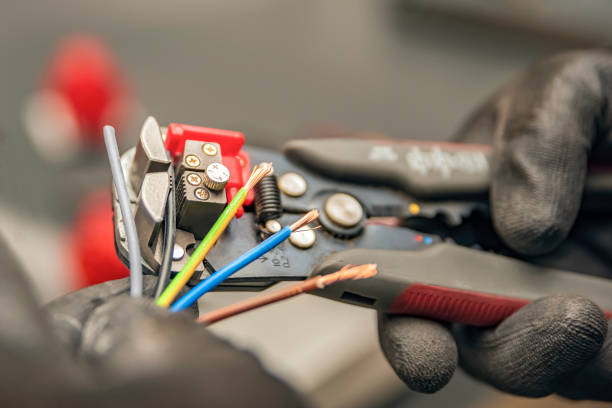 Best Electrical Troubleshooting Services  in Elwood, KS